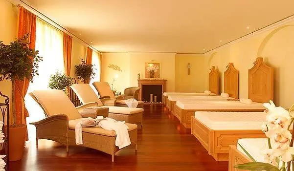 Hotel Friesacher Anif
