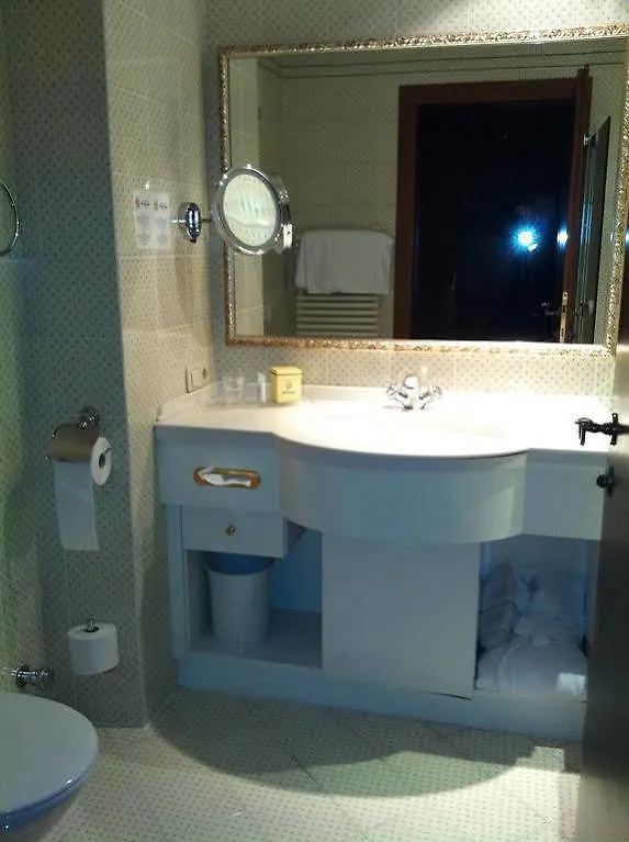 Hotel Friesacher Anif